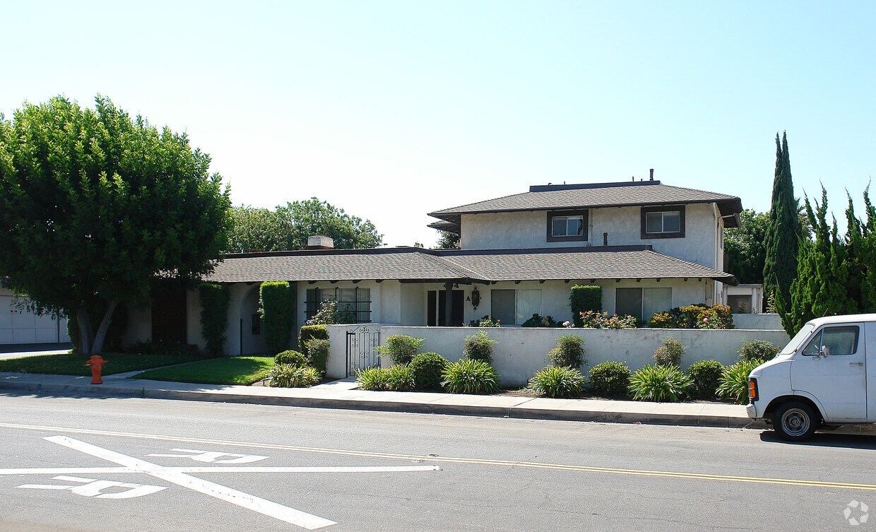 Foto principal - 404 W Palmyra Ave