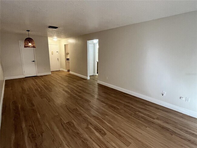 Foto del edificio - 4606 W Gray St