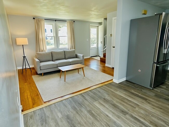 Photo - 21 Saratoga Rd Townhome