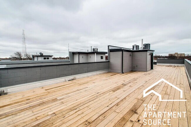 Foto del edificio - 2057 N Mozart St