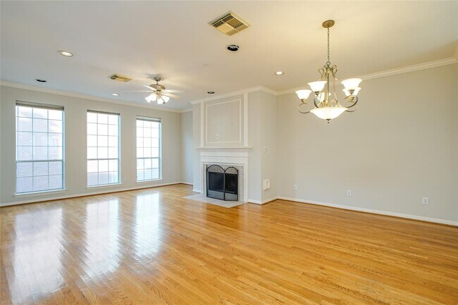 Foto del edificio - 710 Hartman St