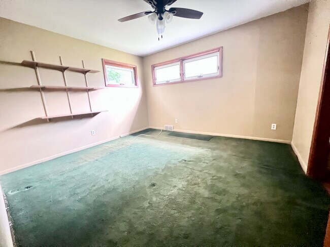 Segundo dormitorio - 18 Ridgecrest Ave