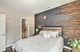 Foto del edificio - 2403 Everett St