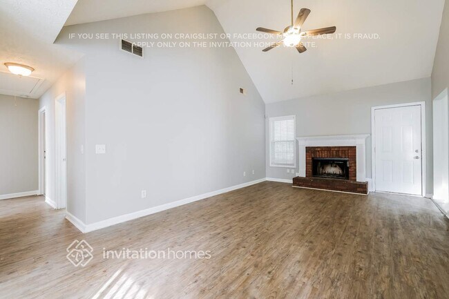 Foto del edificio - 421 Oak Vista Ct