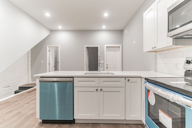 Photo - 2323 N 2nd St Apartment