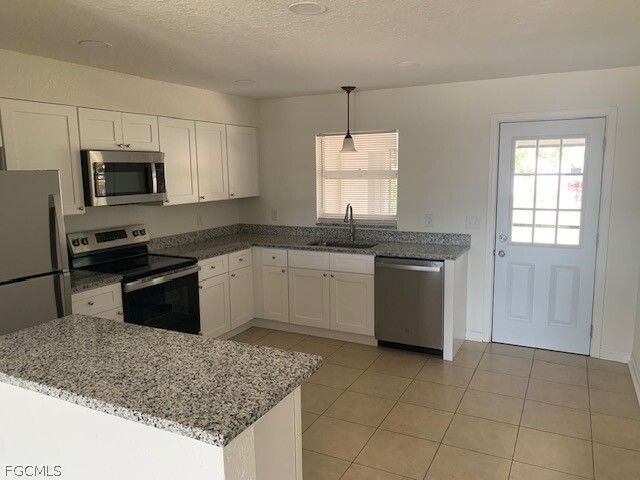 Building Photo - 11296 Summerwinds Ct