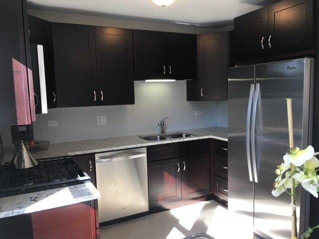 Photo - 1135 Augusta St (Oak Park, IL)
