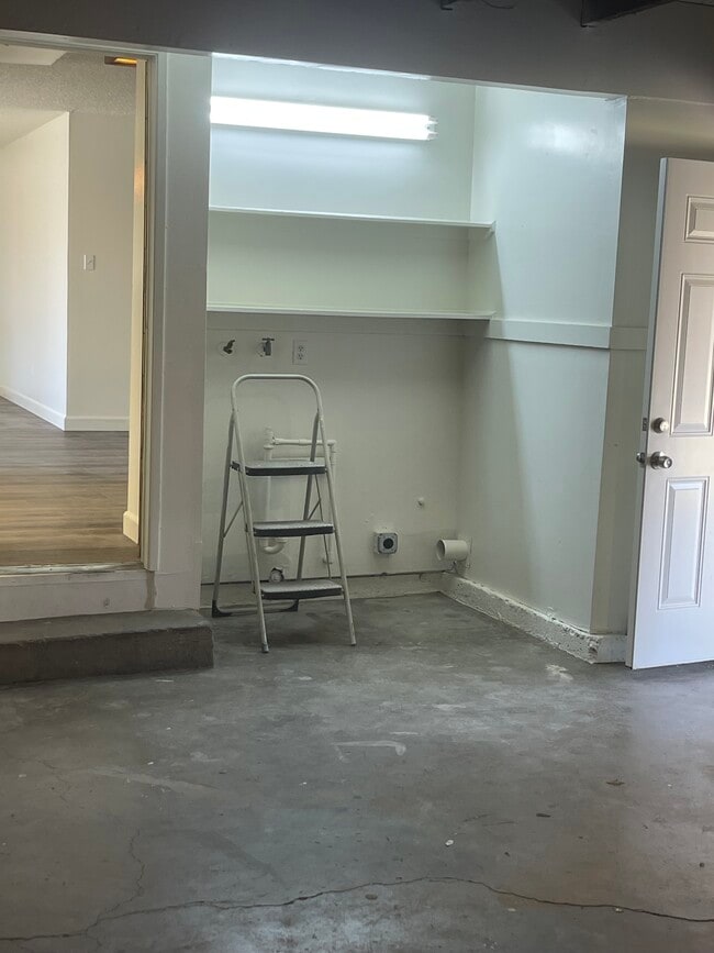 Building Photo - 1315 Cardinal St