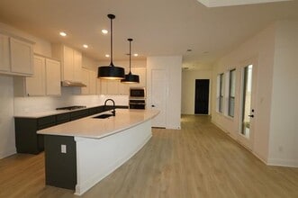 Building Photo - 1514 Roundup Wy