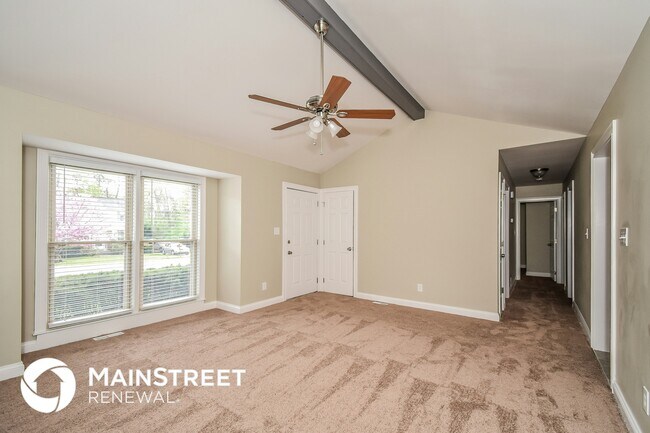 Foto del edificio - 8623 Wooded Glen Rd