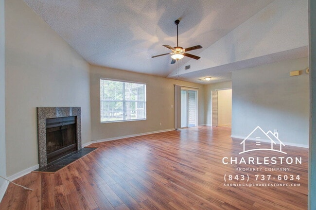 Building Photo - 7945 Timbercreek Ln