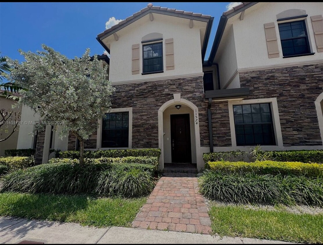 Foto principal - 11555 SW 248th Ln