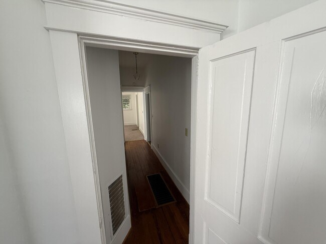 Foto del edificio - 404 Ewing St