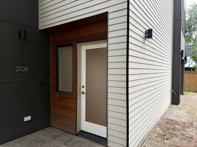 Building Photo - 2026 NW 62nd St