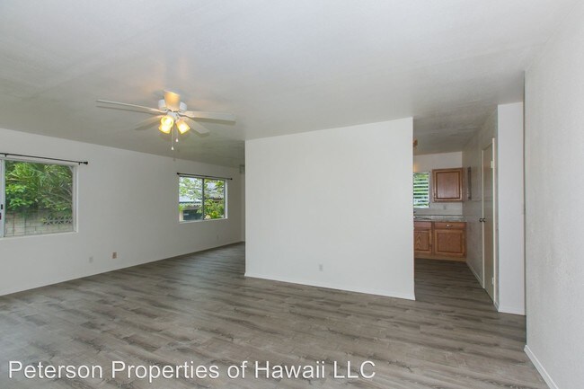 Foto del edificio - 45-215 William Henry Rd