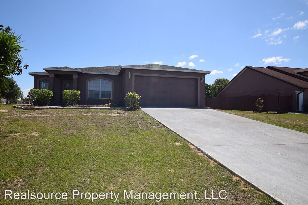 Foto principal - 3 br, 2 bath House - 1430 Bluff Loop