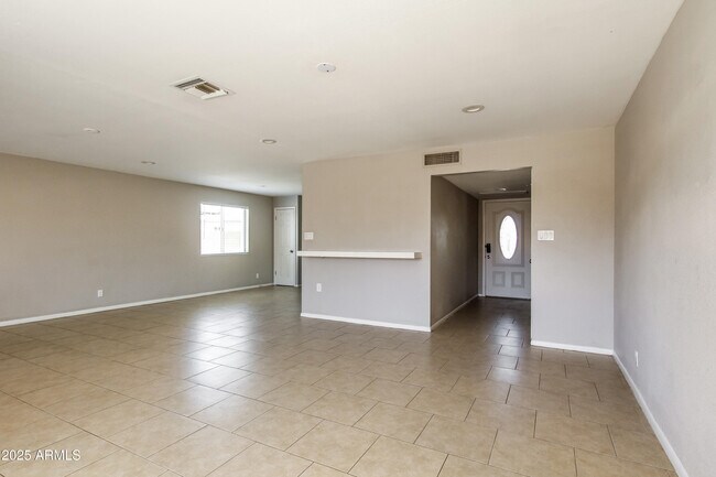 Foto del edificio - 7601 N 41st Ave