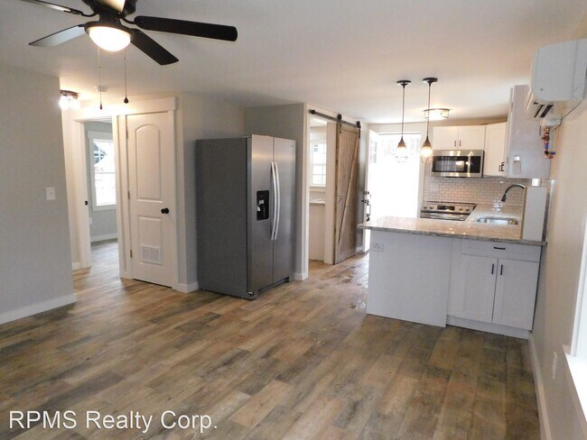 Building Photo - 2 br, 1 bath House - 805 Marve St