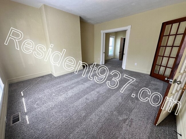 Building Photo - 2 Bed 2 Bath home
