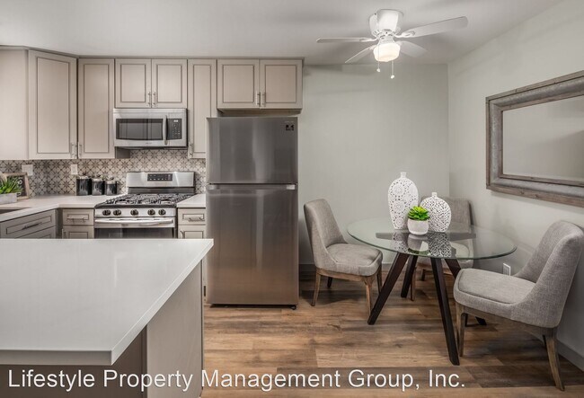 Building Photo - 4571 Marlborough Dr