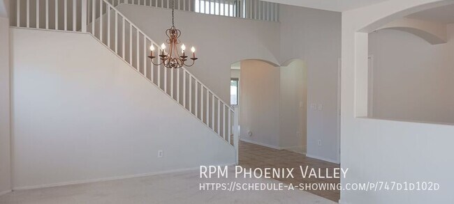Building Photo - 2401 W Darrel Rd
