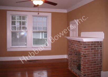 Building Photo - 3321 River Dr