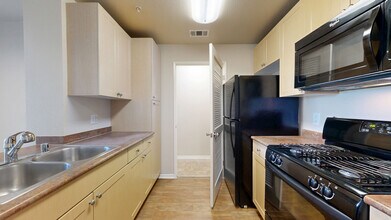 Interior Photo - Verano at Rancho Cucamonga Town Square