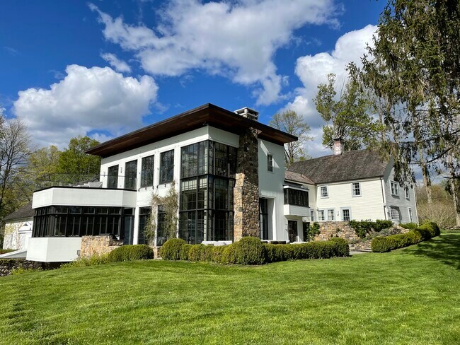 Foto del edificio - 423 Munger Ln