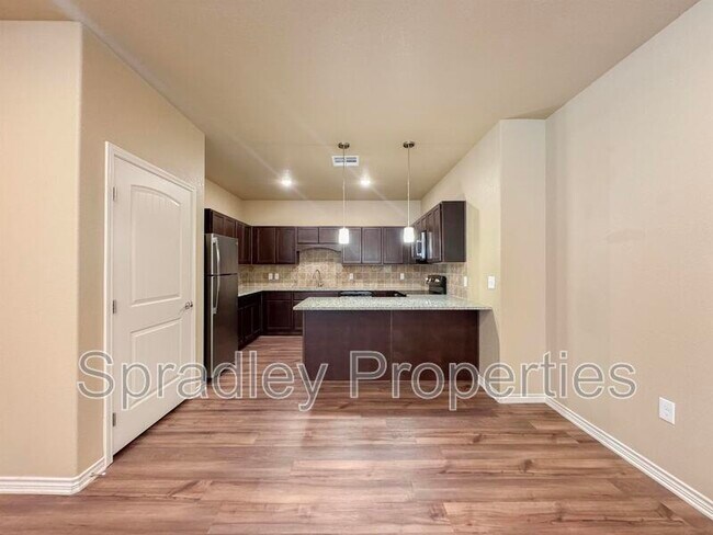 Building Photo - 1053 Hibiscus Dr