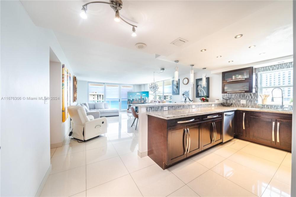 3800 S Ocean Dr, Hollywood, FL 33019 Condo for Rent in Hollywood, FL