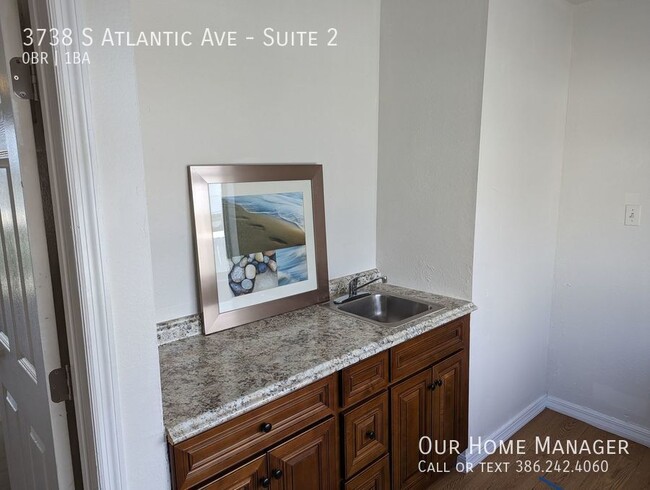 Building Photo - Come to the Pointe and enjoy life!