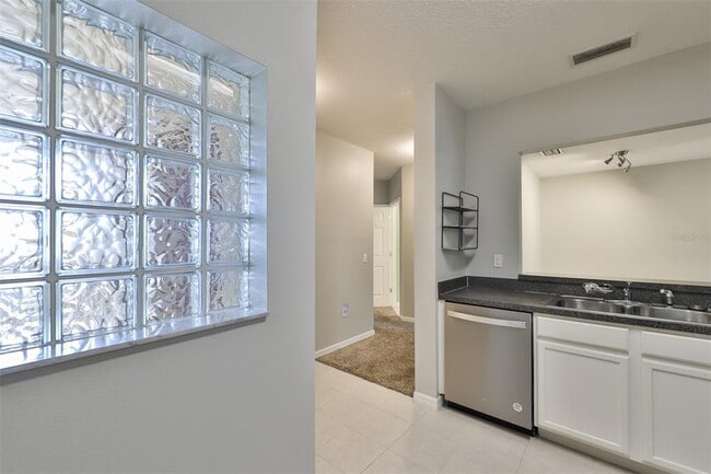 Building Photo - 6437 Cypressdale Dr