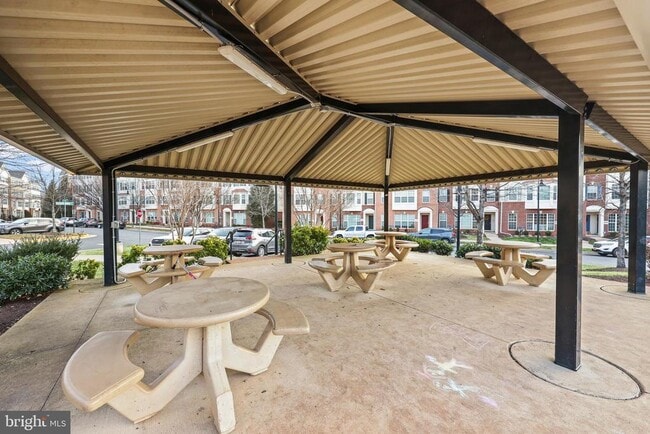 Foto del edificio - 6153 Aster Haven Cir