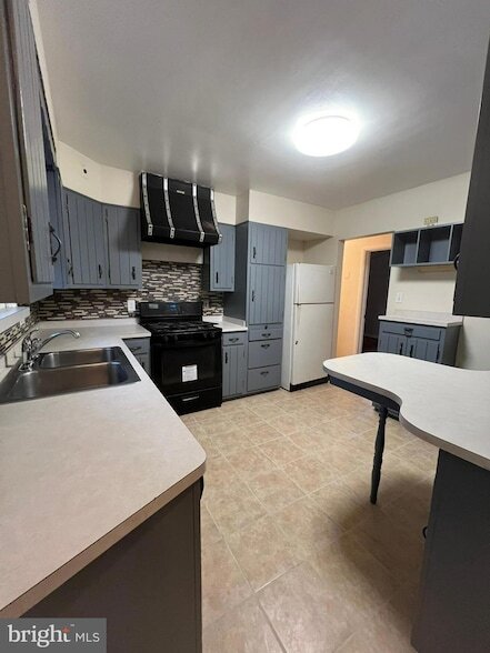 Foto del edificio - 8102 Carey Branch Dr