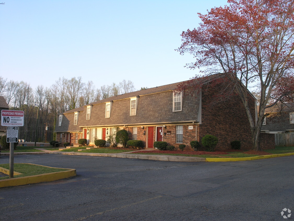 Foto del edificio - Townhomes of Ashbrook