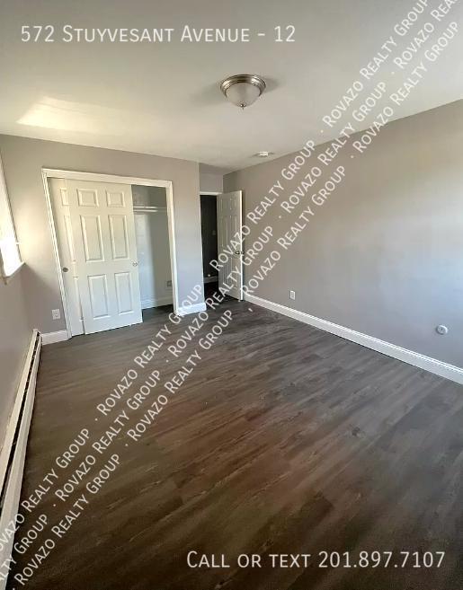 Building Photo - 572 Stuyvesant Avenue, #12 - 3 bedroom in ...