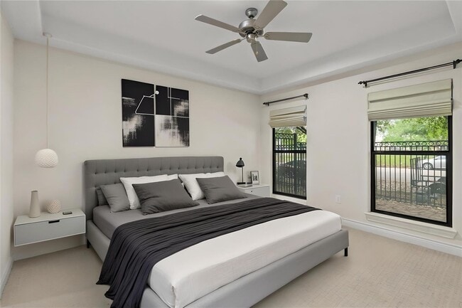 Foto del edificio - Experience Urban Living at Its Finest!