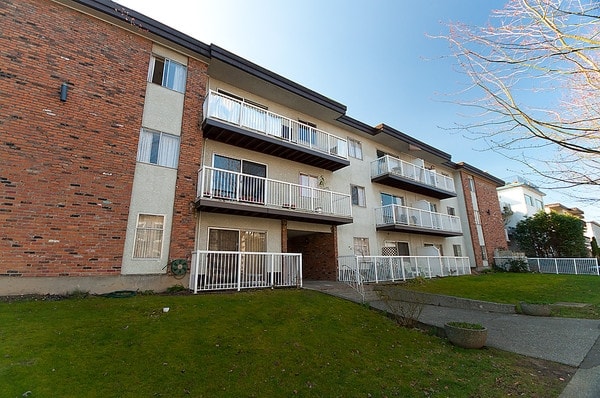 Primary Photo - Reidon Apartments