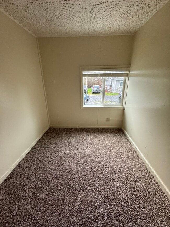 Foto del edificio - Nice 2 bed 1 bath in Creswell!