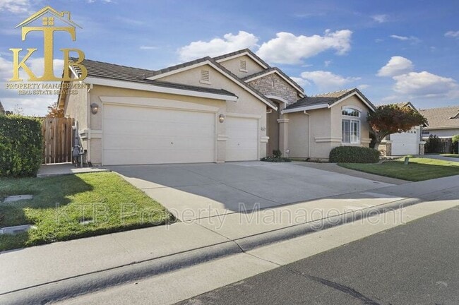 Building Photo - 9574 Moon River Way