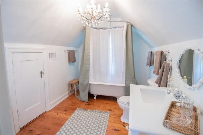 Foto del edificio - 1512 Northwood Rd