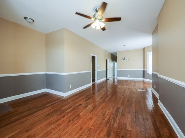 Building Photo - 6231 S Racine Ave