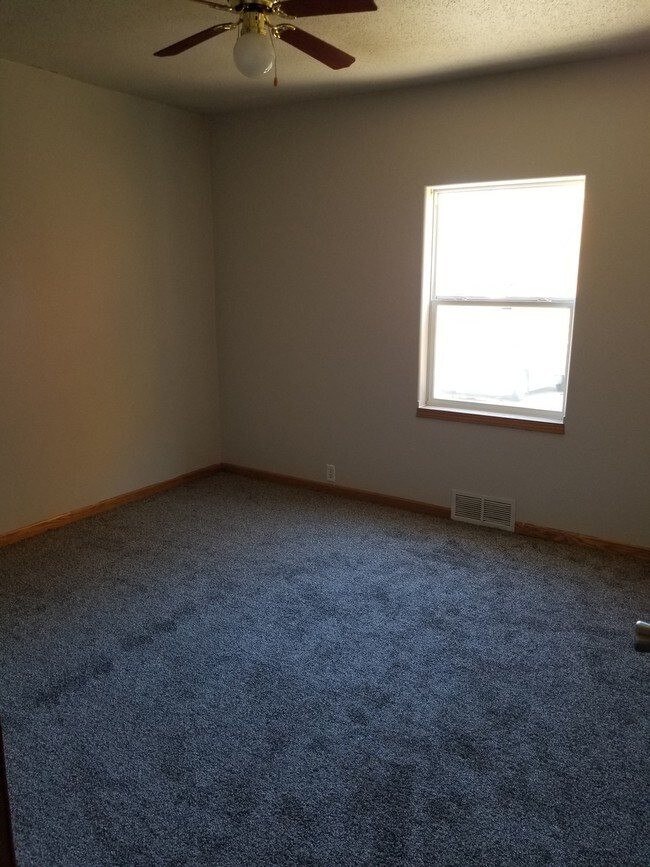 1301 5th St S, Moorhead, MN 56560 House Rental in Moorhead, MN