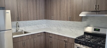 Building Photo - Dora Court