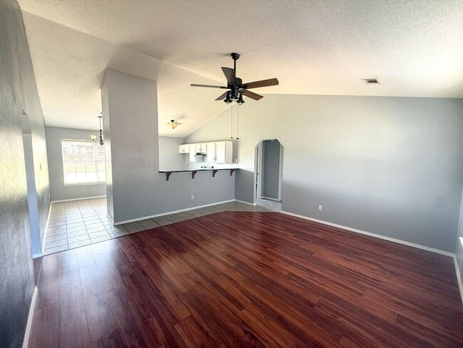 Building Photo - 175 Ridgecrest Dr