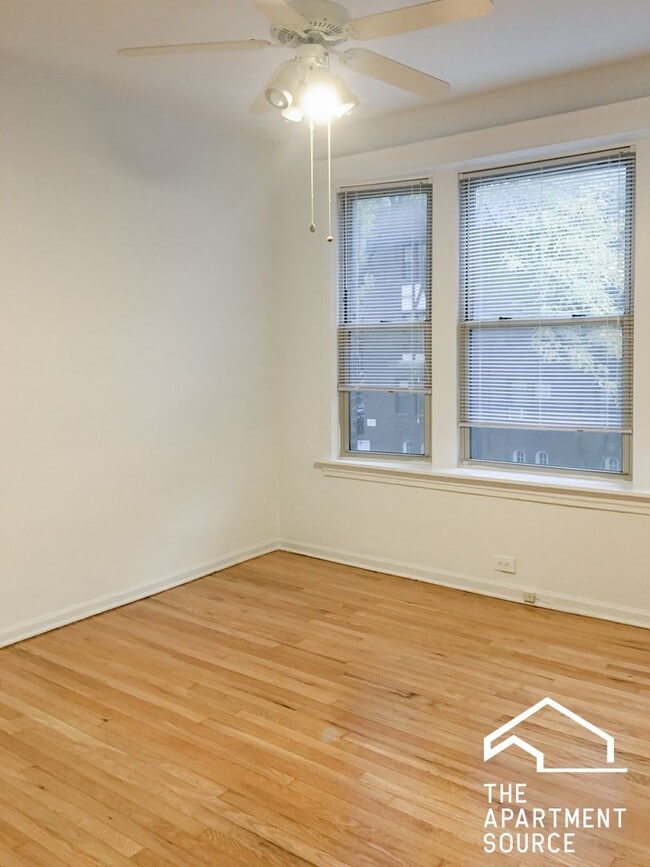 Building Photo - 1942 W Winona St