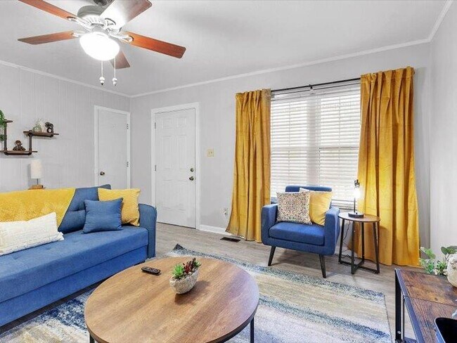 Foto del edificio - 1835 Portland Ave