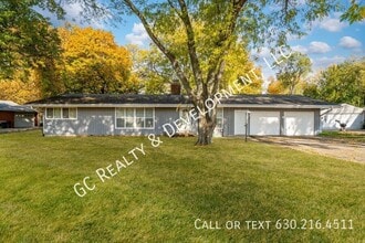 Building Photo - 213 Elizabeth St