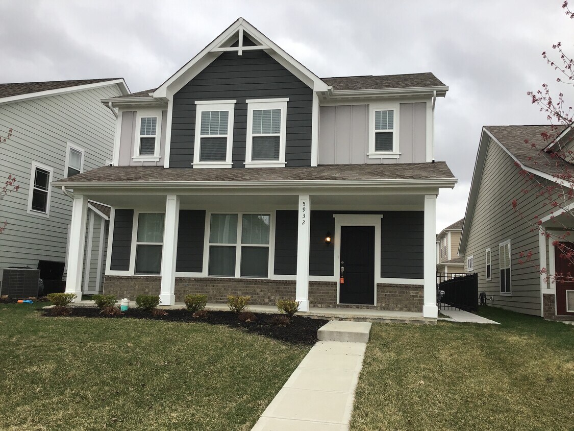5932 Crowley Parkway House Rental in Whitestown, IN
