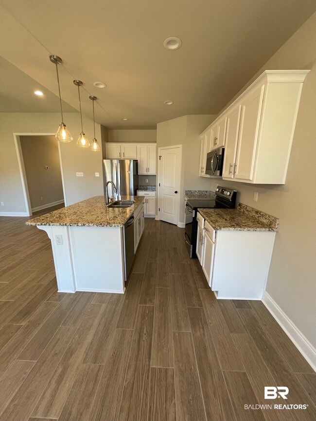 Foto del edificio - 23643 Blythewood Ln